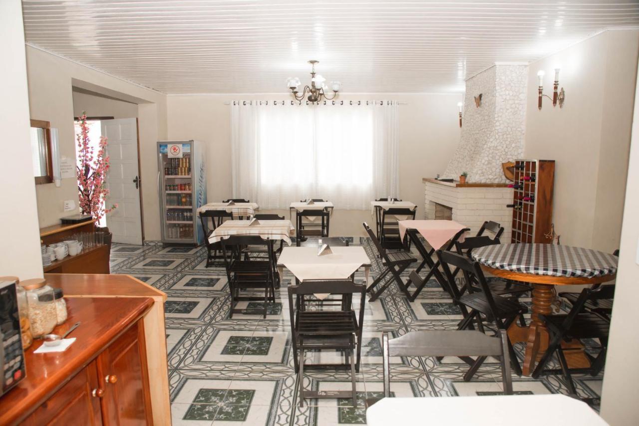 Fm - Vila Capivari Pensão 3*